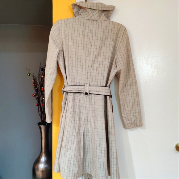 Soia & Kyo Belted Trench Coat - Picture 2 of 9